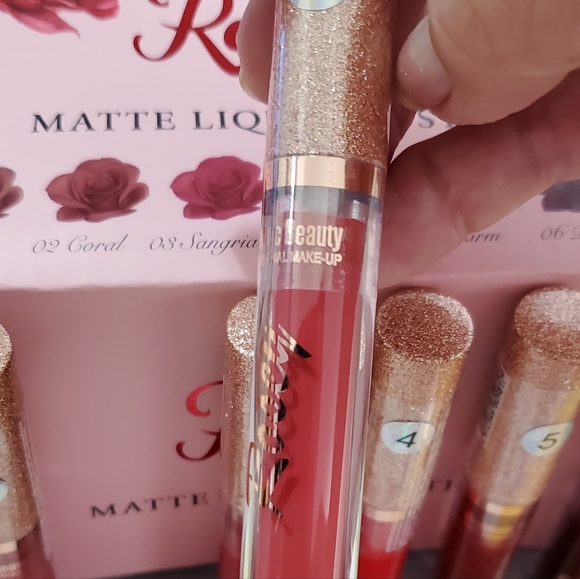 Romantic Beauty Rosey Matte Liquid Lipstick-Sealed - Picture 3 of 11